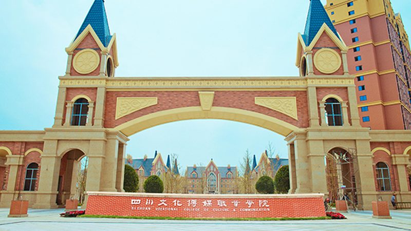 影视制作合同违约责任条款解析：规避风险，保障权益